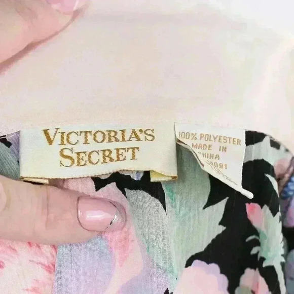 Victoria's Secret Gold Label Size P/S rose/black floral button down short sleeve - Picture 13 of 15